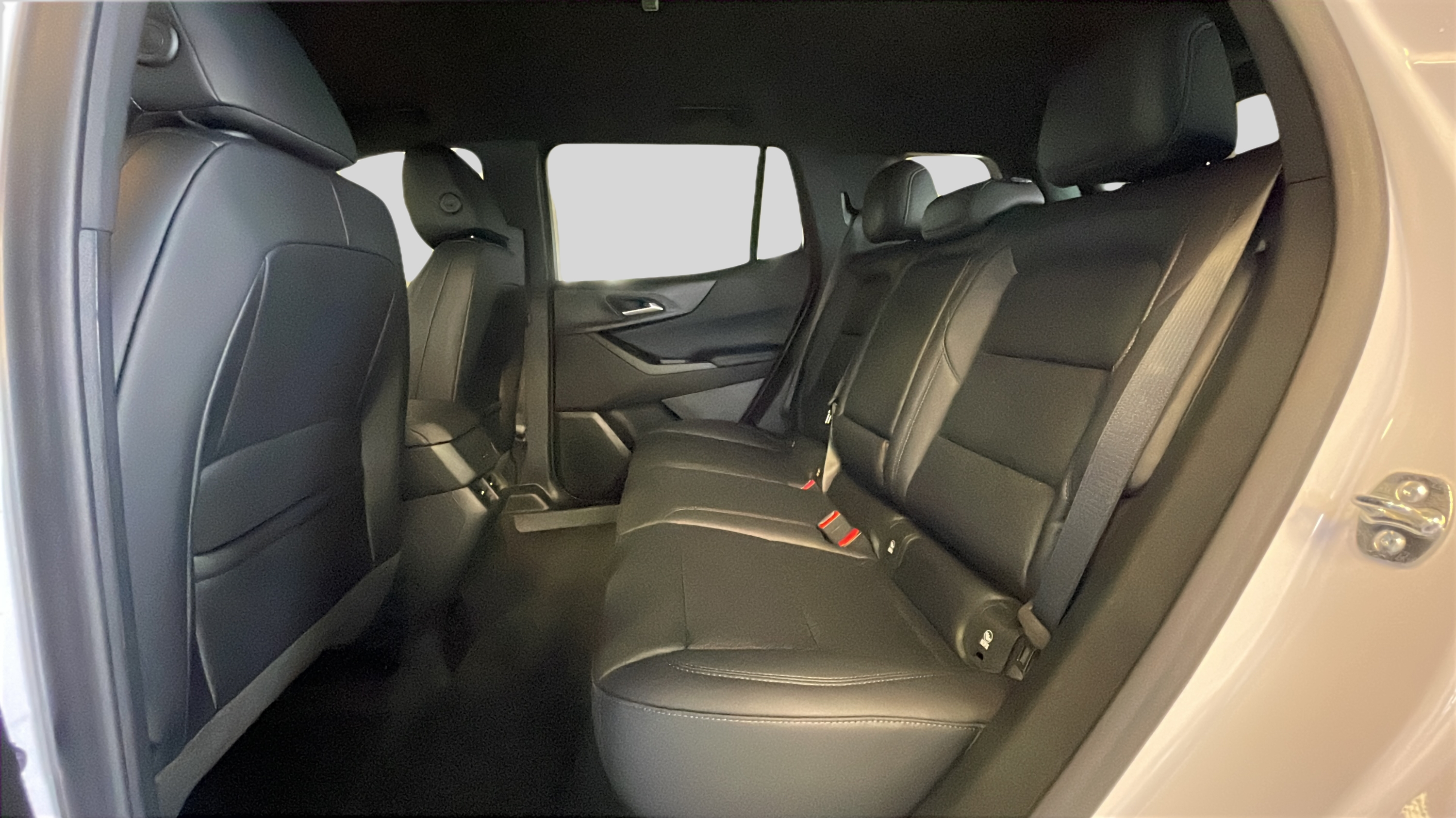 2027 Chevrolet Equinox LT - Photo 15