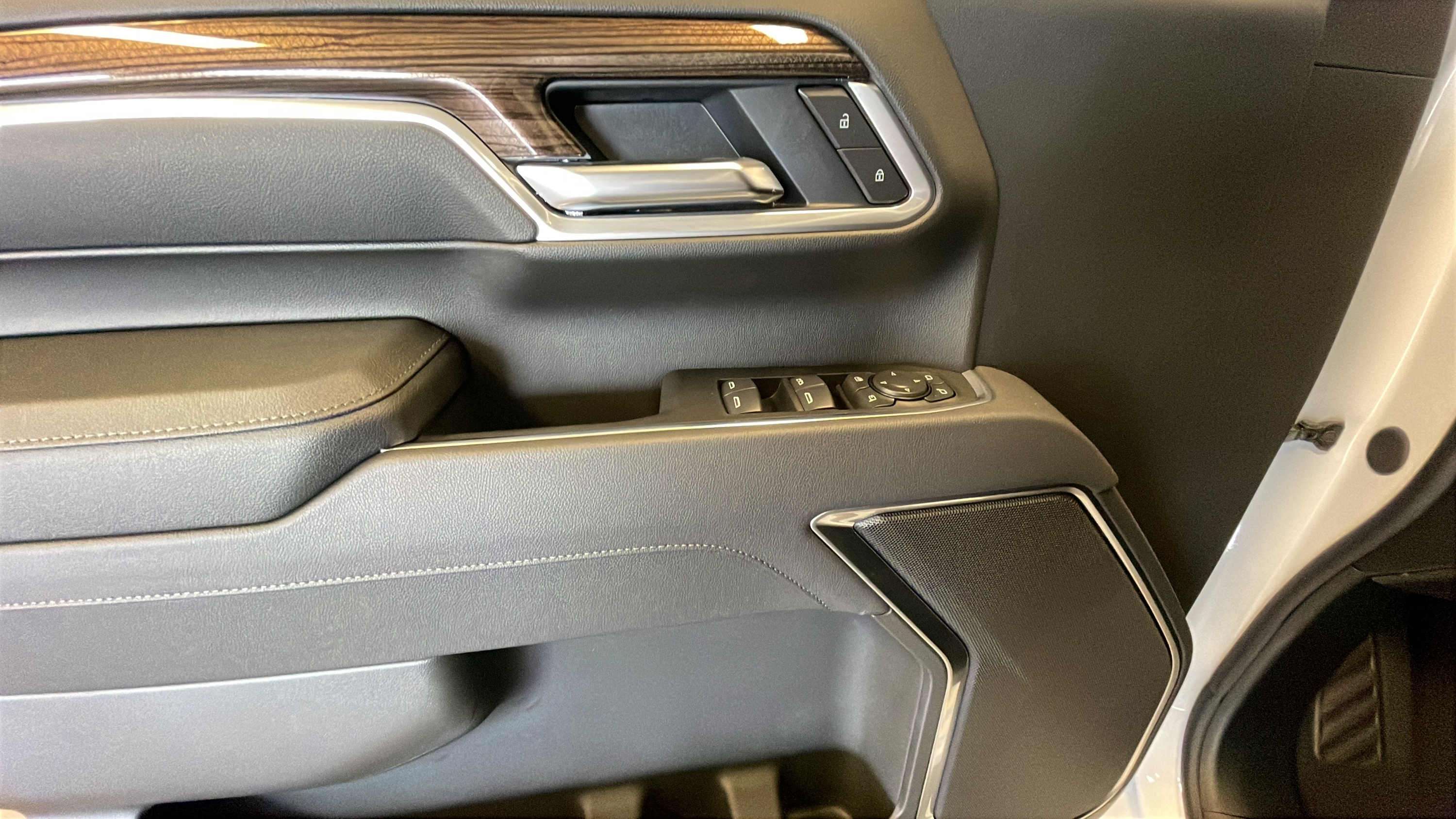 2026 Chevrolet Silverado 2500 HD LT - Photo 11
